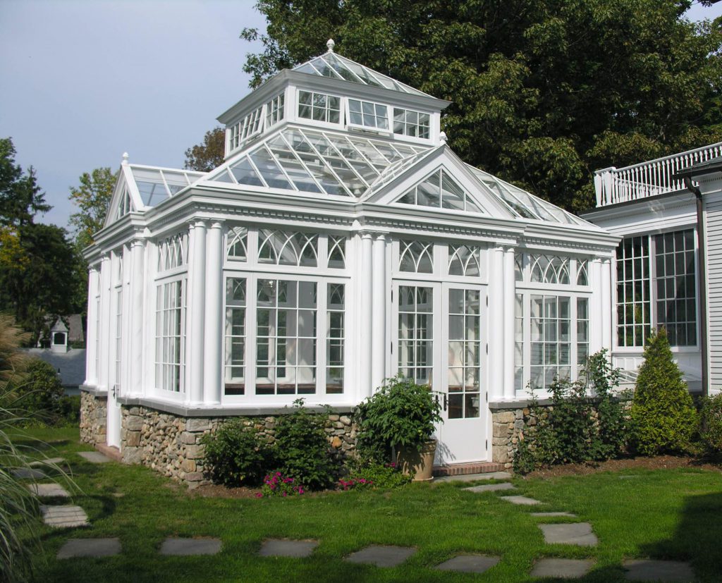 Exploring the Wonders of an English Greenhouse: A Guide to Creating an Enchanting Indoor Oasis