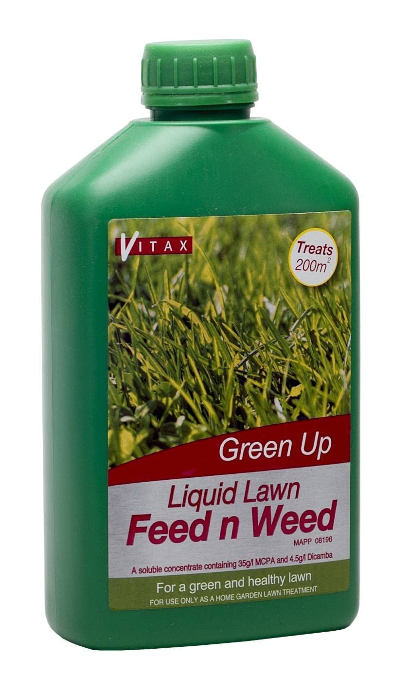 The Benefits of Using Vitax Feed and Weed for a Lush and Weed-Free Garden