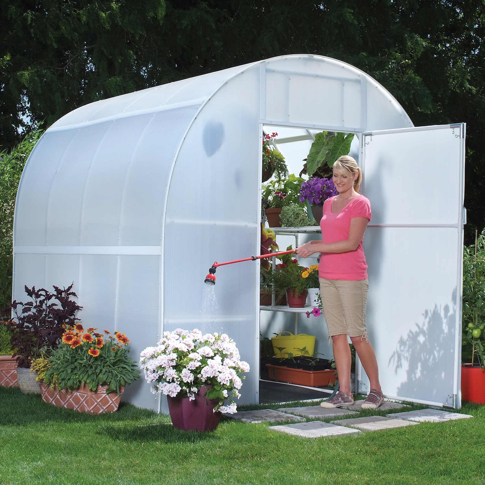 Solexx Greenhouse: A Practical and Effective Solution for Optimal Plant Growth