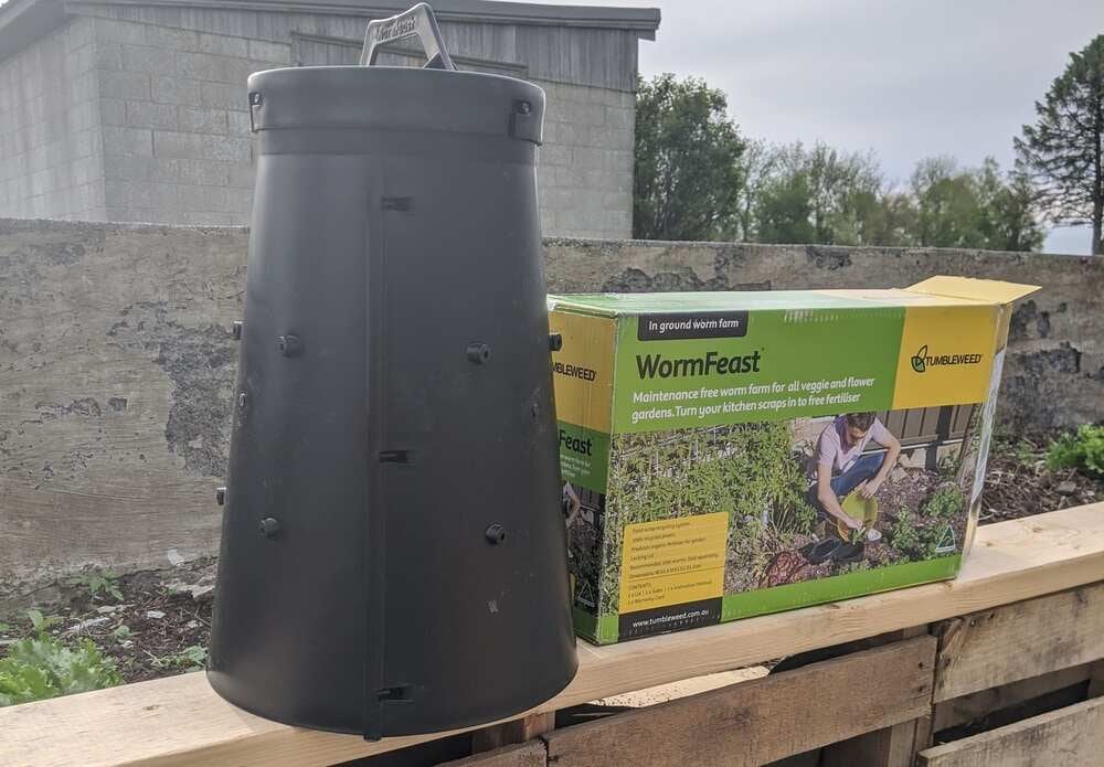 How Tumbleweed Enhances the Success of Your Ground Worm Farm