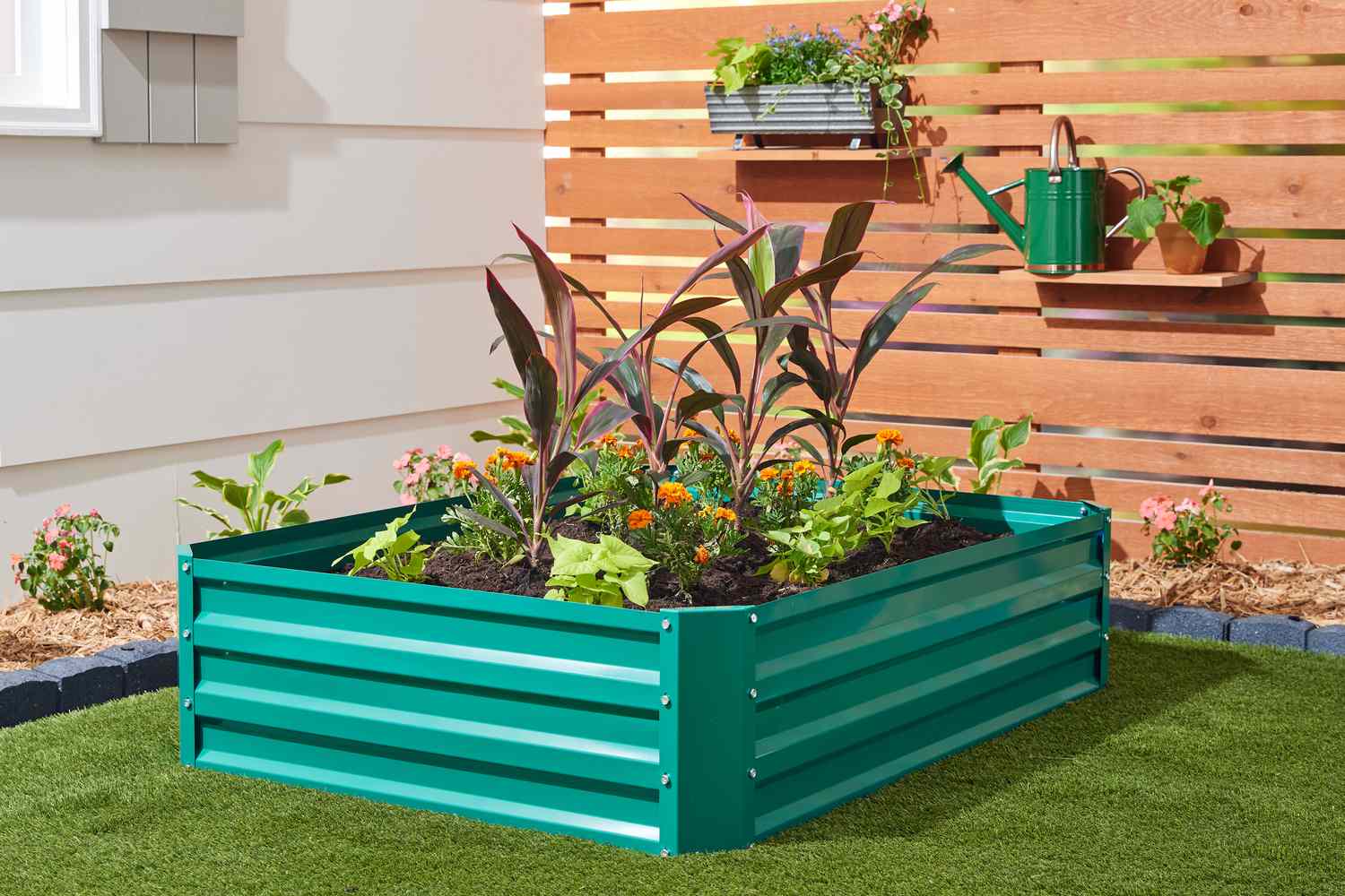 Creating an Eco-friendly Garden Bed: A Step-by-Step Guide for Healthy and Natural Growth